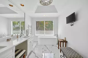 1020 SE 11th St, Fort Lauderdale, FL 33316 - Photo 47