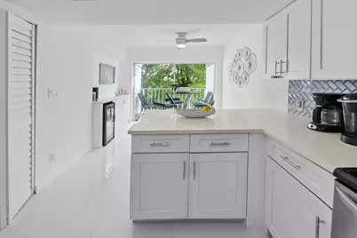 7369 Orangewood Lane #303, Boca Raton, FL 33433 - Photo 11