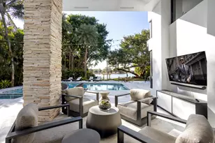 1080 Lake Dr, Delray Beach, FL 33444 - Photo 5