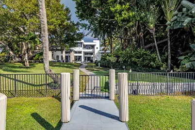 1080 Lake Drive, Delray Beach, FL 33444 - Photo 61