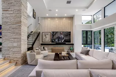 1080 Lake Drive, Delray Beach, FL 33444 - Photo 17