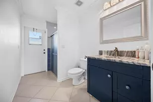 6934 Grapeview Blvd, The Acreage, FL 33470 - Photo 21