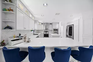 6934 Grapeview Blvd, The Acreage, FL 33470 - Photo 11