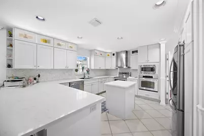 6934 Grapeview Boulevard, The Acreage, FL 33470 - Photo 7