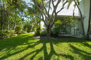 199 NW 7th St, Boca Raton, FL 33432 - Photo 31