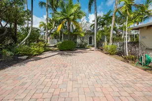 199 NW 7th St, Boca Raton, FL 33432 - Photo 35