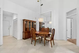 4702 Carlton Golf Dr, Lake Worth, FL 33449 - Photo 9