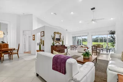 4702 Carlton Golf Drive, Lake Worth, FL 33449 - Photo 3