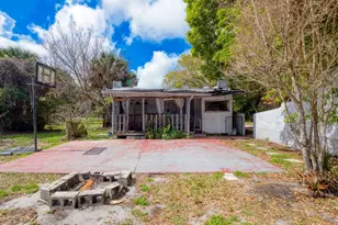 2606 Sunrise Blvd Blvd, Fort Pierce, FL 34982 - Photo 19