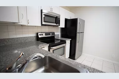 9110 Fairbanks Lane #4, Boca Raton, FL 33496 - Photo 7