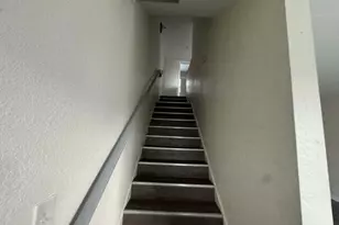 206 NW 84th St, Miami, FL 33150 - Photo 11