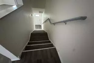 206 NW 84th St, Miami, FL 33150 - Photo 13