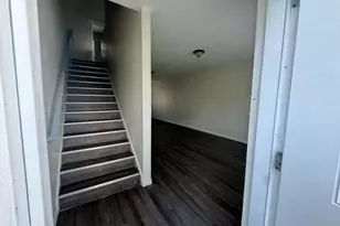 206 NW 84th St, Miami, FL 33150 - Photo 5