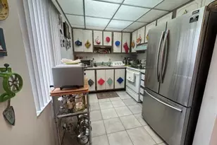 749 Burgundy P, Delray Beach, FL 33484 - Photo 7