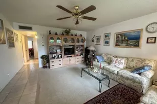 749 Burgundy P, Delray Beach, FL 33484 - Photo 9