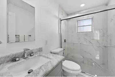 688 SW Lake Court, Boynton Beach, FL 33426 - Photo 15