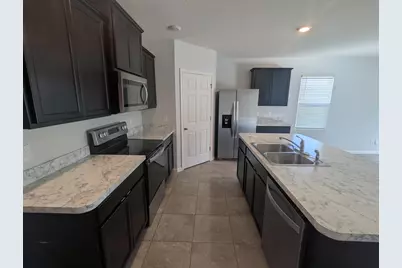 284 SW Ridgecrest Drive, Port Saint Lucie, FL 34953 - Photo 9