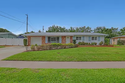 24 Pinetree Circle, Tequesta, FL 33469 - Photo 1