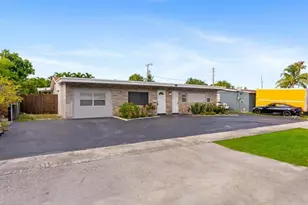 311 W Sample Rd, Deerfield Beach, FL 33064 - Photo 1