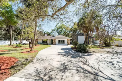 4233 1st Street SW, Vero Beach, FL 32968 - Photo 1