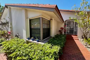 665 Hollows Cir, Deerfield Beach, FL 33442 - Photo 1