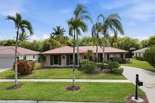 10152 Harbourtown Ct, Boca Raton, FL 33498 - Photo 1