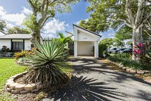 16036 Fairway Ln, Weston, FL 33326 - Photo 1