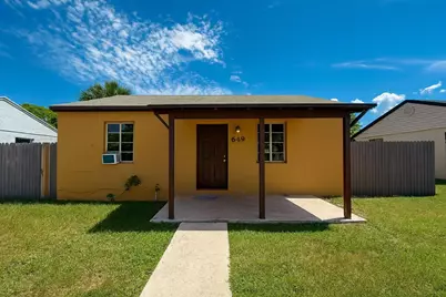 649 W 4th Street, Riviera Beach, FL 33404 - Photo 1