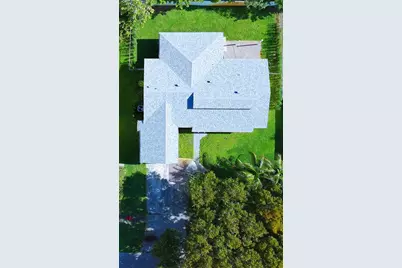 324 S Chillingworth Drive, West Palm Beach, FL 33409 - Photo 1