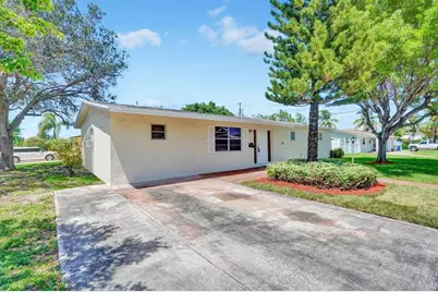 113 SE 14th Street, Deerfield Beach, FL 33441 - Photo 1