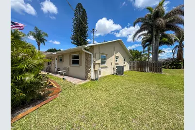 253 SW Chapman Avenue, Port Saint Lucie, FL 34984 - Photo 1