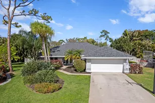 551 Kingsbury Terrace, Wellington, FL 33414 - Photo 1