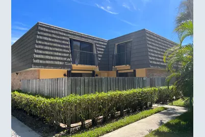 621 6th Way, West Palm Beach, FL 33407 - Photo 1