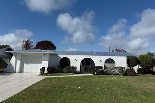 434 SE Sunnydale Ln, Port Saint Lucie, FL 34983 - Photo 1