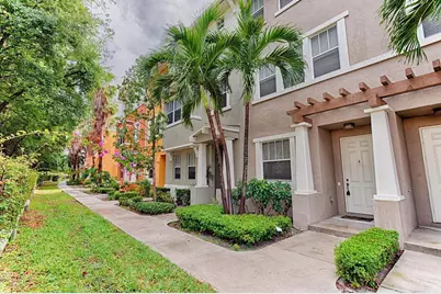 660 Amador Lane #4, West Palm Beach, FL 33401 - Photo 1