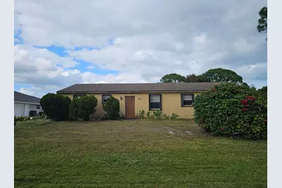2617 SE Brevard Avenue, Port Saint Lucie, FL 34952 - Photo 1