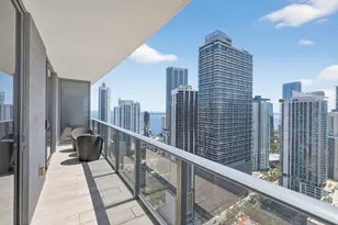 55 SW 9th St, Miami, FL 33130 - Photo 1