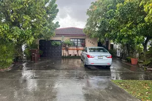 2446 W 70th Pl, Hialeah, FL 33016 - Photo 1