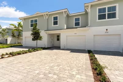 552 Sanderling Circle, Deerfield Beach, FL 33442 - Photo 1