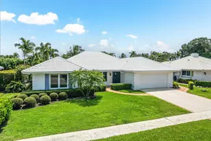 670 Elm Tree Ln, Boca Raton, FL 33486 - Photo 1