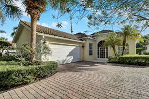 8337 SE Angelina Ct, Hobe Sound, FL 33455 - Photo 1