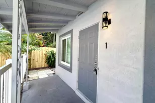 1632 NE 12th St, Fort Lauderdale, FL 33304 - Photo 1
