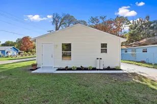 210 N 22nd St, Fort Pierce, FL 34950 - Photo 1