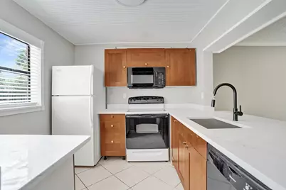 10585 Royal Palm Boulevard #10585, Coral Springs, FL 33065 - Photo 1