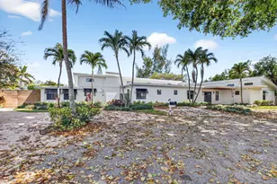 245 Seacrest Ln, Delray Beach, FL 33444 - Photo 1