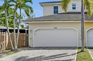 850 SW 11th Ct, Fort Lauderdale, FL 33315 - Photo 1