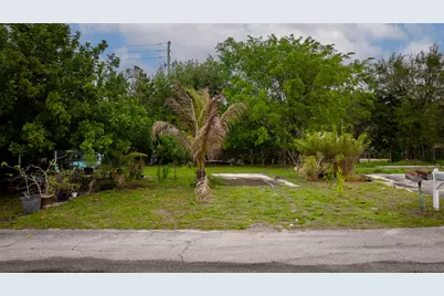 4311 Okeechobee Boulevard, West Palm Beach, FL 33409 - Photo 1