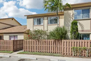 10625 NW 30th Pl, Sunrise, FL 33322 - Photo 1