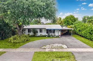 2725 NE 6th Ave, Wilton Manors, FL 33334 - Photo 1