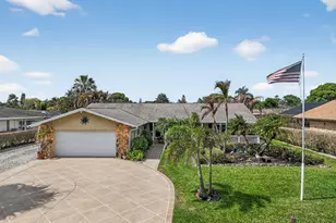 357 SE Verada Ave, Port Saint Lucie, FL 34983 - Photo 1